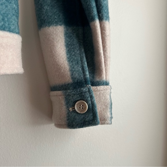 Joie • Plaid Buffalo Check Shacket‎ - Picture 6 of 8